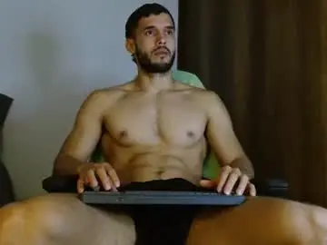 Chaturbate Best live sex cam show of noah_jhonsonn