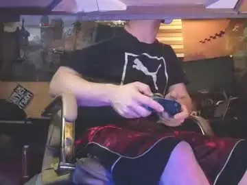 Chaturbate Free Porn Cam of str8foryouguy