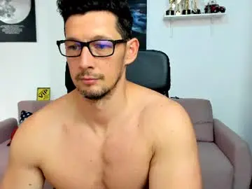 Chaturbate Free Porn Cam of brutusk1