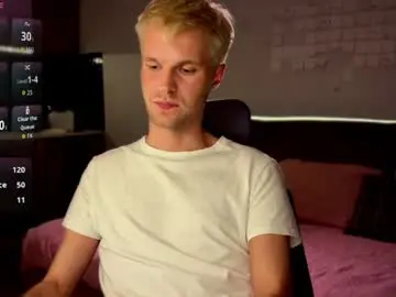 Chaturbate Free Porn Cam of leonnextdoor