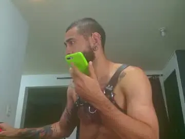 Chaturbate Adult Webcam of matheusbeard2