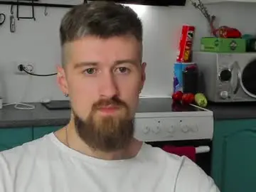 Chaturbate Free Live Porn of bearded_legend