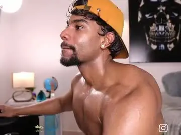 Chaturbate Best live sex cam show of jaycobortiz_