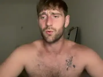 Chaturbate Live Sex Cam of lukegunn22