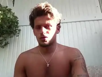 Chaturbate Sex Cam of roberto_twink1