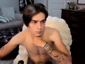 Chaturbate Live Porn of str8whiteboy21