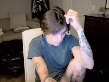 Chaturbate Free Porn Cam of str8whiteboy21