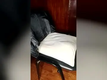 Chaturbate Free Porn Cam of martin_cba