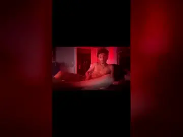 Chaturbate Live Sex Cam of bodyyattiyatti
