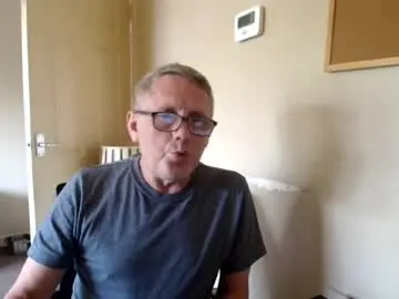 Chaturbate Nude Webcam of scottsman214