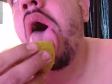 Chaturbate Free Live Porn of arthurbob26
