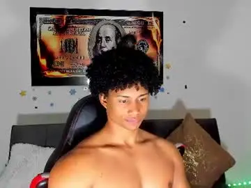 Chaturbate Live Sex Cam of nathan_sexy247