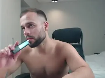 Chaturbate Live Sex of sandro_best