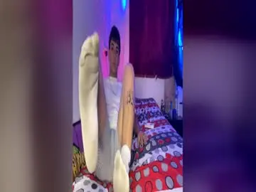 Chaturbate Adult Video Chat of daniel_0127