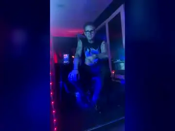 Chaturbate Free Live Porn of trent_pounder