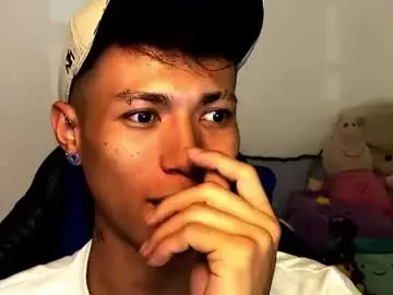 Chaturbate Live Sex Cam of daxonreyy_
