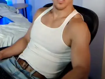 Chaturbate Best live sex cam show of johnnieredd