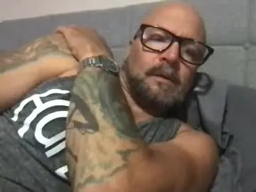 Chaturbate Sex Cam of pleasesitonmycock