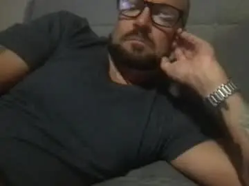 Chaturbate Adult Webcam of pleasesitonmycock