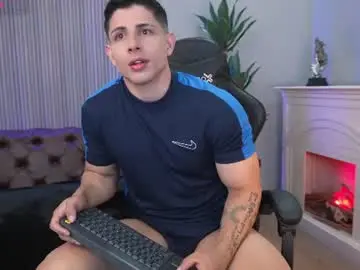 Chaturbate Adult Video Chat of johan_williams_07