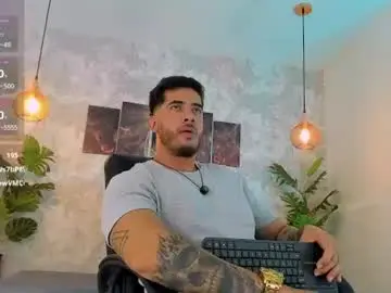 Chaturbate Live Sex Cam of nate_franco