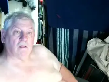 Chaturbate Watch Live Sex Cams of canoelicker69