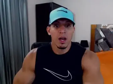 Chaturbate Best live sex cam show of frank_heaven_shore