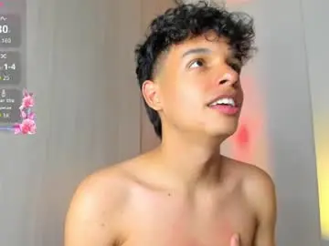 Chaturbate Free Live Porn of maxfrost1