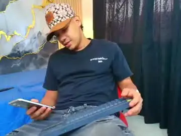 Chaturbate Nude Webcam of bick_jhonn