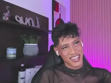 Chaturbate Live Porn of jonas_hiill