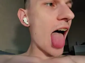 Chaturbate Private Sex Chat of kevin_hornyyy