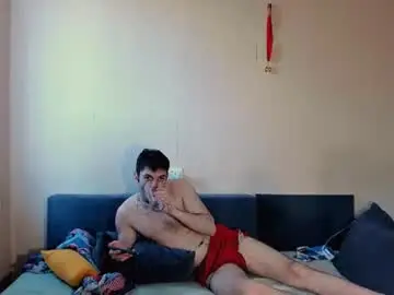 Chaturbate Sex Chat of kevin_hornyyy