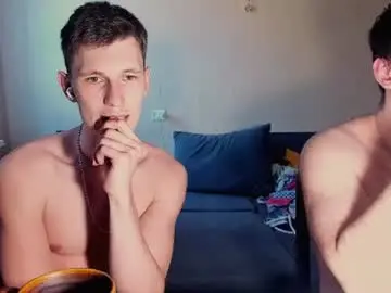 Chaturbate Watch Live Sex Cams of kevin_hornyyy