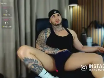 Chaturbate Watch Live Sex Cams of martin_colby05