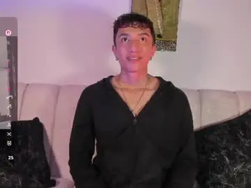 Chaturbate Live Sex of mhatias_