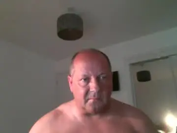 Chaturbate Free Porn Cam of spidey1051a