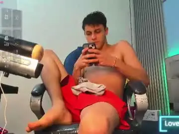 Chaturbate Best live sex cam show of ethanx18