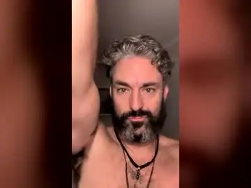 Chaturbate Live Sex of hungitalian40