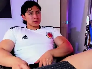 Chaturbate Adult Video Chat of alexander_classy