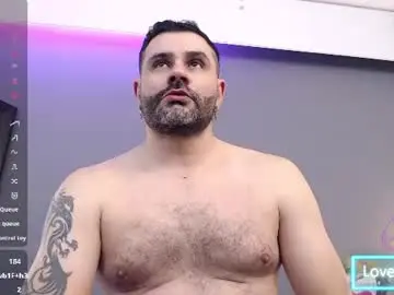 Chaturbate Free Porn Cam of jonas_beard1