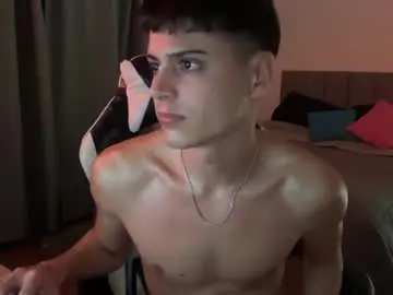 Chaturbate Live Porn of thomassex0