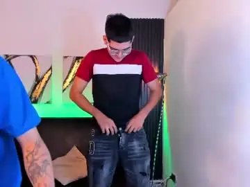Chaturbate Watch Live Sex Cams of wallen_house
