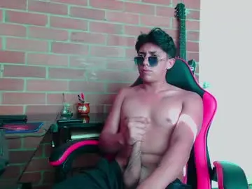 Chaturbate Private Sex Chat of ethann2_