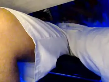 Chaturbate Live Sex Cam of woondeer17