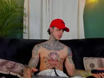 Chaturbate Adult Webcam of aron_ford