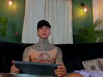 Chaturbate Private Sex Chat of aron_ford