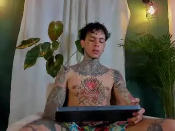 Chaturbate Sex Chat of aron_ford