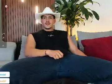 Chaturbate Nude Webcam of lucasanto_