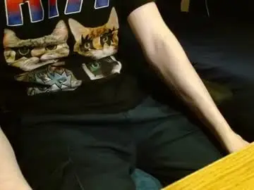Chaturbate Live Sex Cam of readytocum90