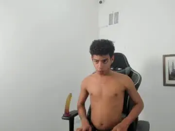 Chaturbate Watch Live Sex Cams of alexx_cum18